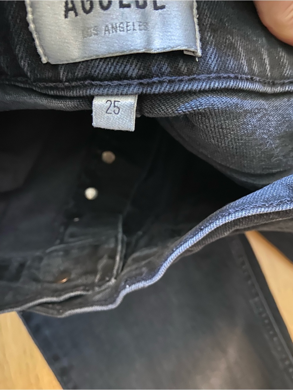 Agolde Riley washed black stretch jeans 25 - Picture 3 of 4